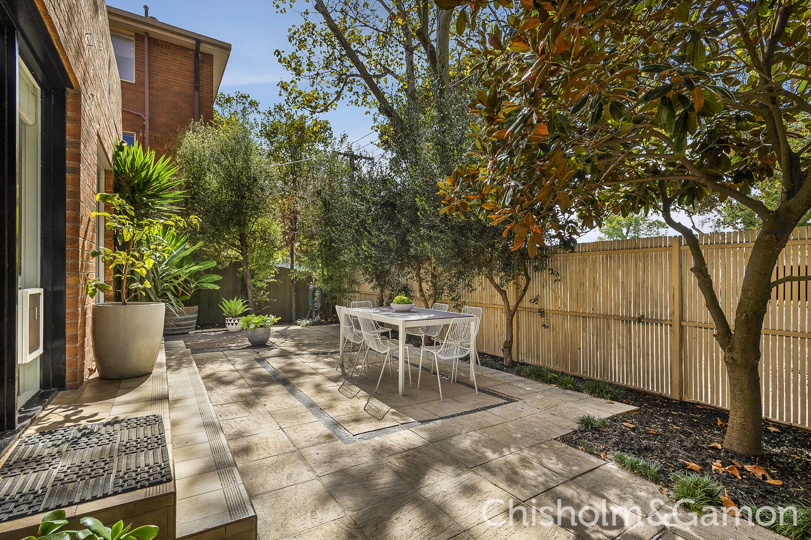 1/505 St Kilda Street, Elwood VIC 3184, Image 2