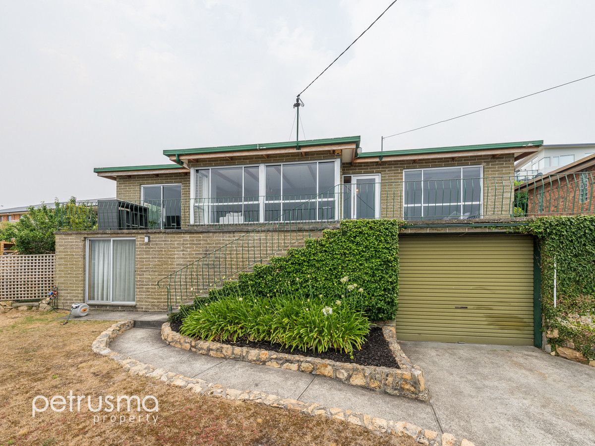 3 bedrooms House in 248 Carella Street HOWRAH TAS, 7018