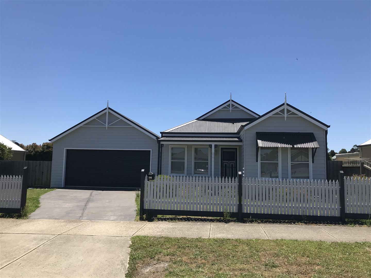 90 Cook Street, Drouin Property History & Address Research Domain