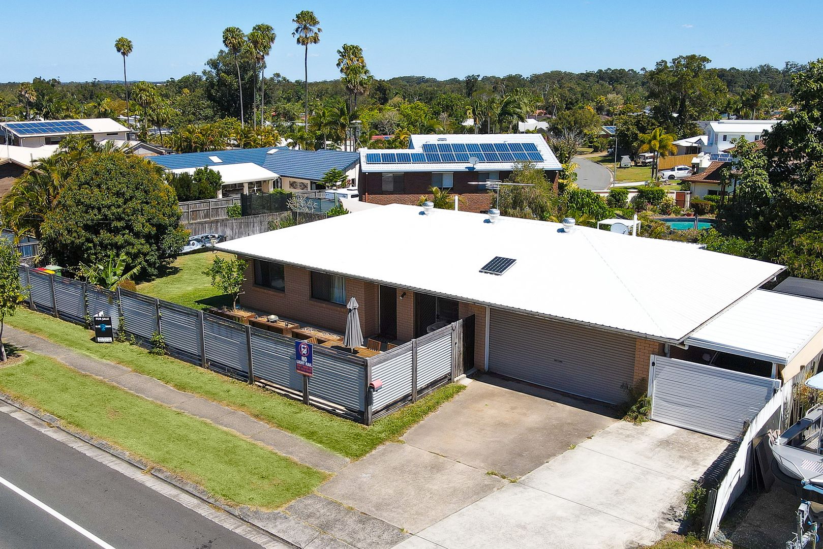 34 Palm Dr, Mooloolaba QLD 4557, Image 2