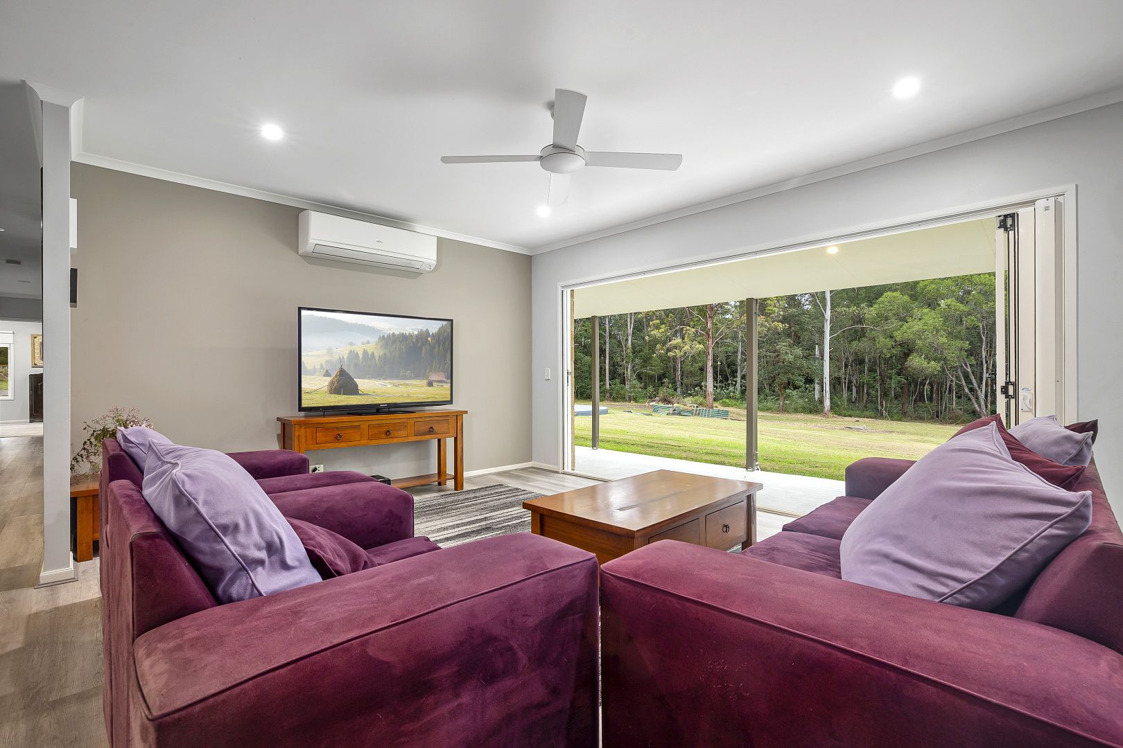 292 Louis Bazzo Drive, Pomona QLD 4568, Image 2