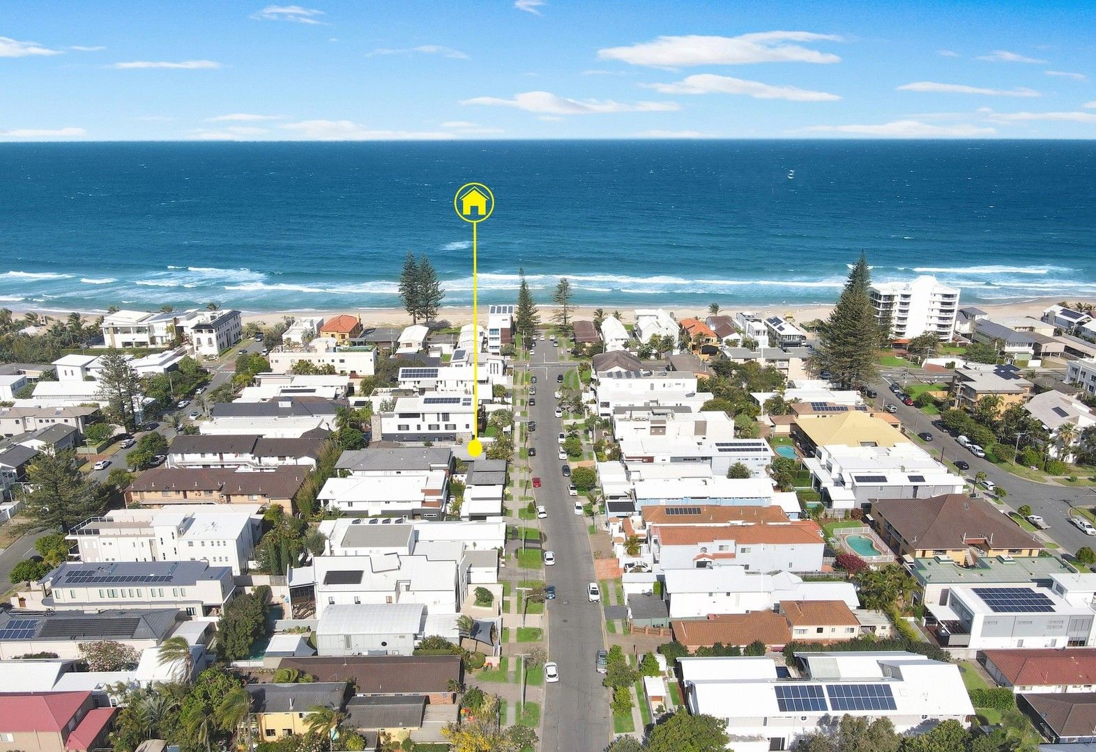 2 bedrooms Apartment / Unit / Flat in 1/17 Arthur Street MERMAID BEACH QLD, 4218