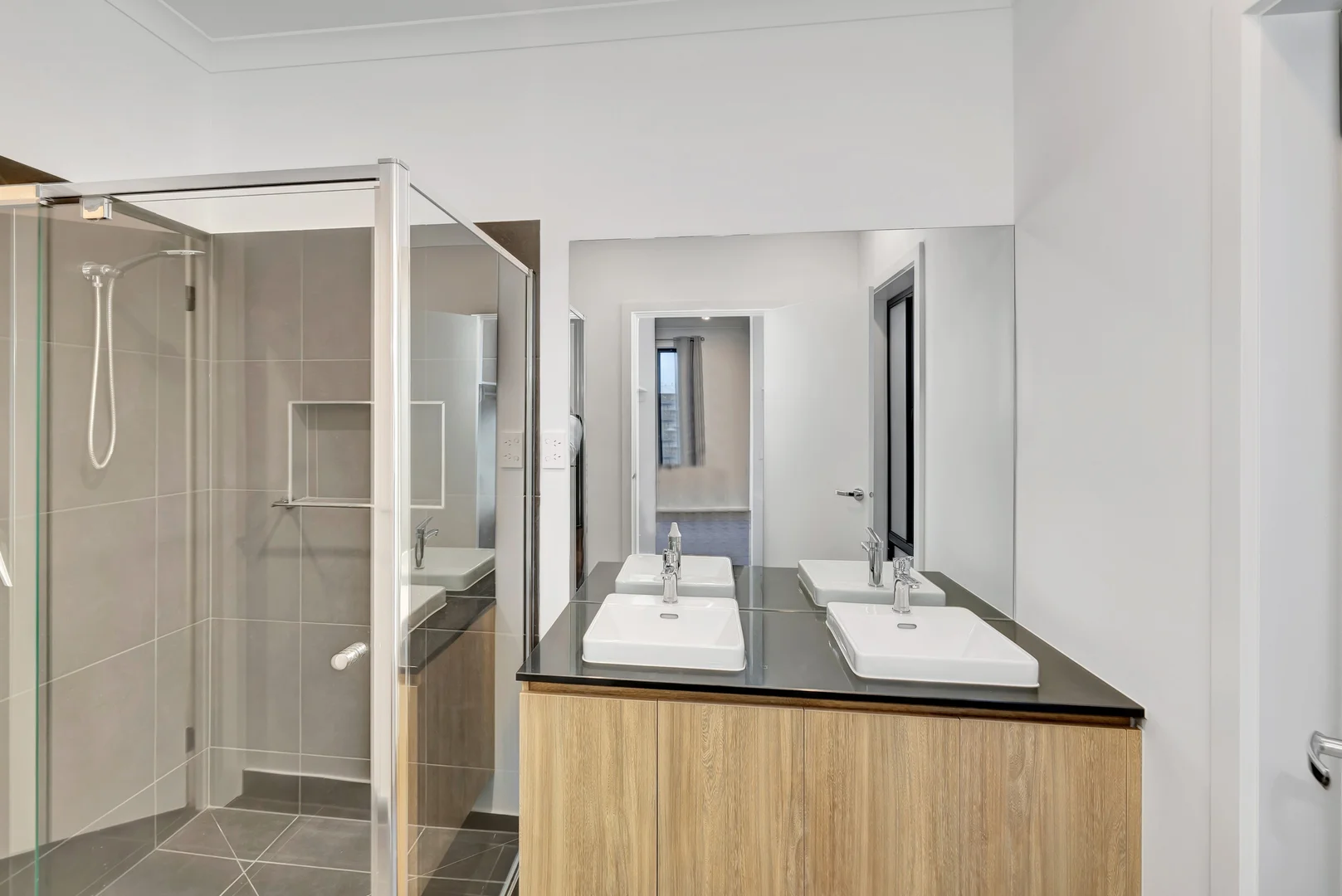 Additional image 5 of 25 Fairhall Avenue, Werribee VIC 3030