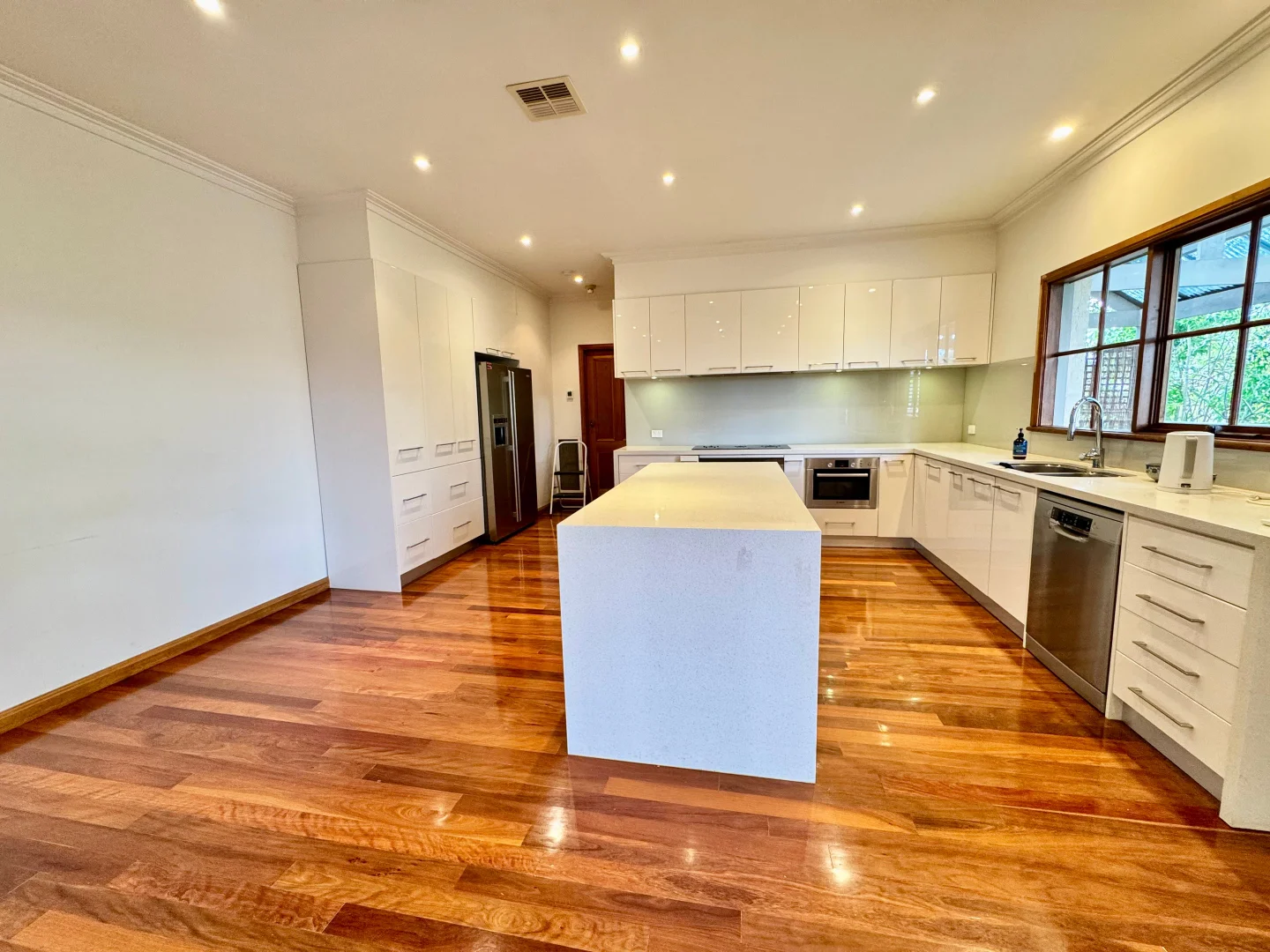 Additional image 4 of 63 Winmalee Rd, Balwyn VIC 3103