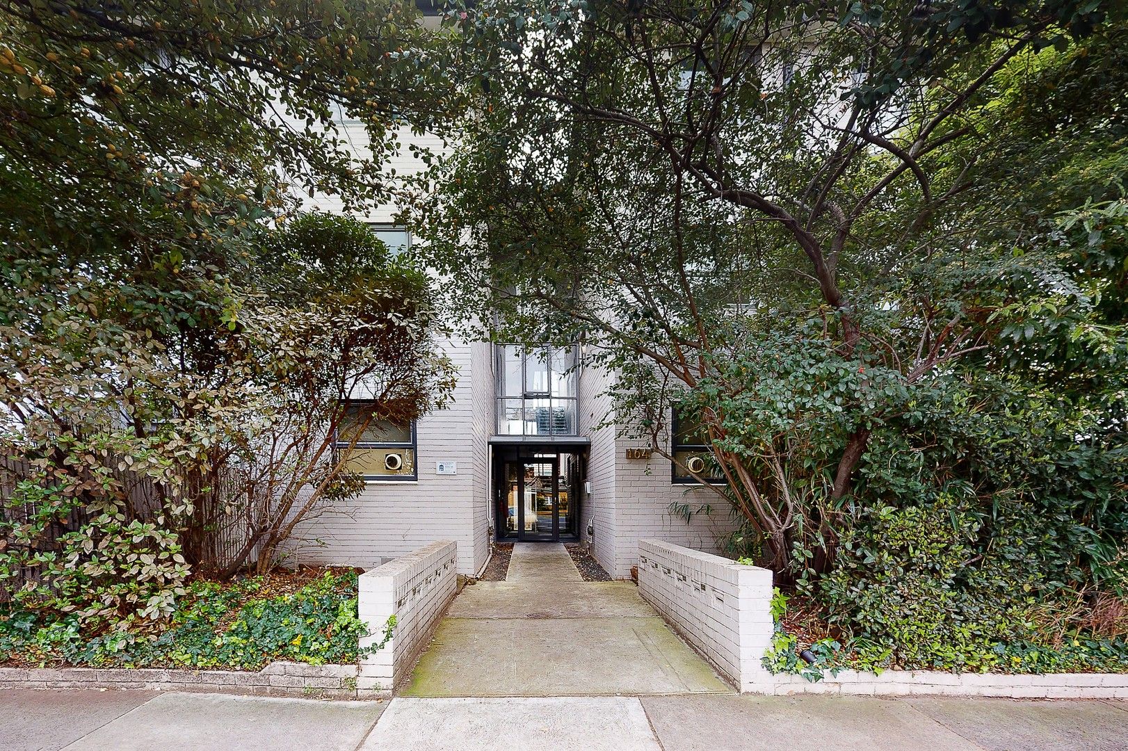 9/164 Napier Street, Essendon VIC 3040 Apartment For Rent 450 Domain