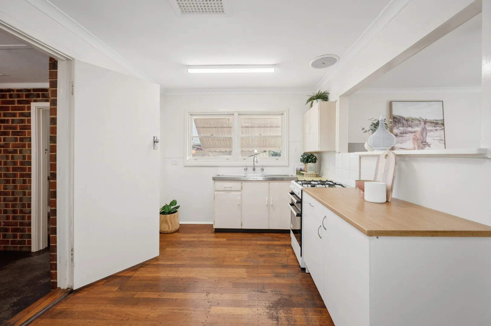 Additional image 14 of 20 Longhurst Way, Queens Park WA 6107