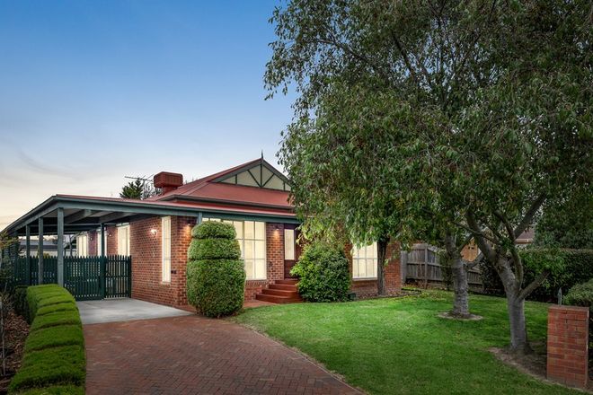 Picture of 60 Lakesfield Drive, LYSTERFIELD VIC 3156