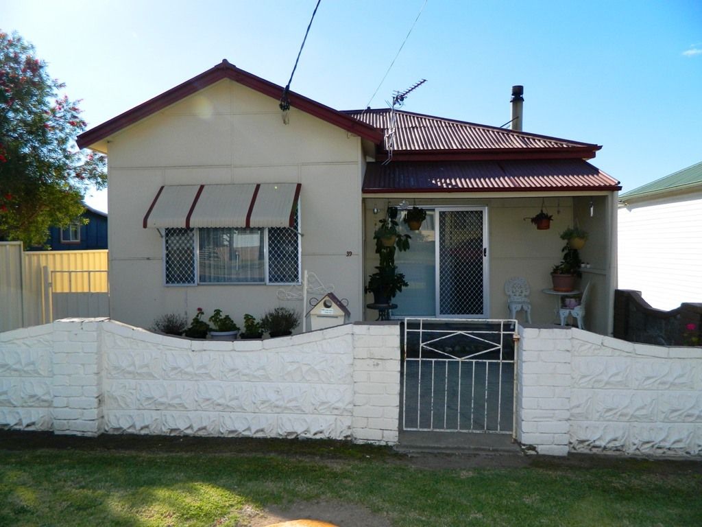 39 Fleming Street, Kandos NSW 2848