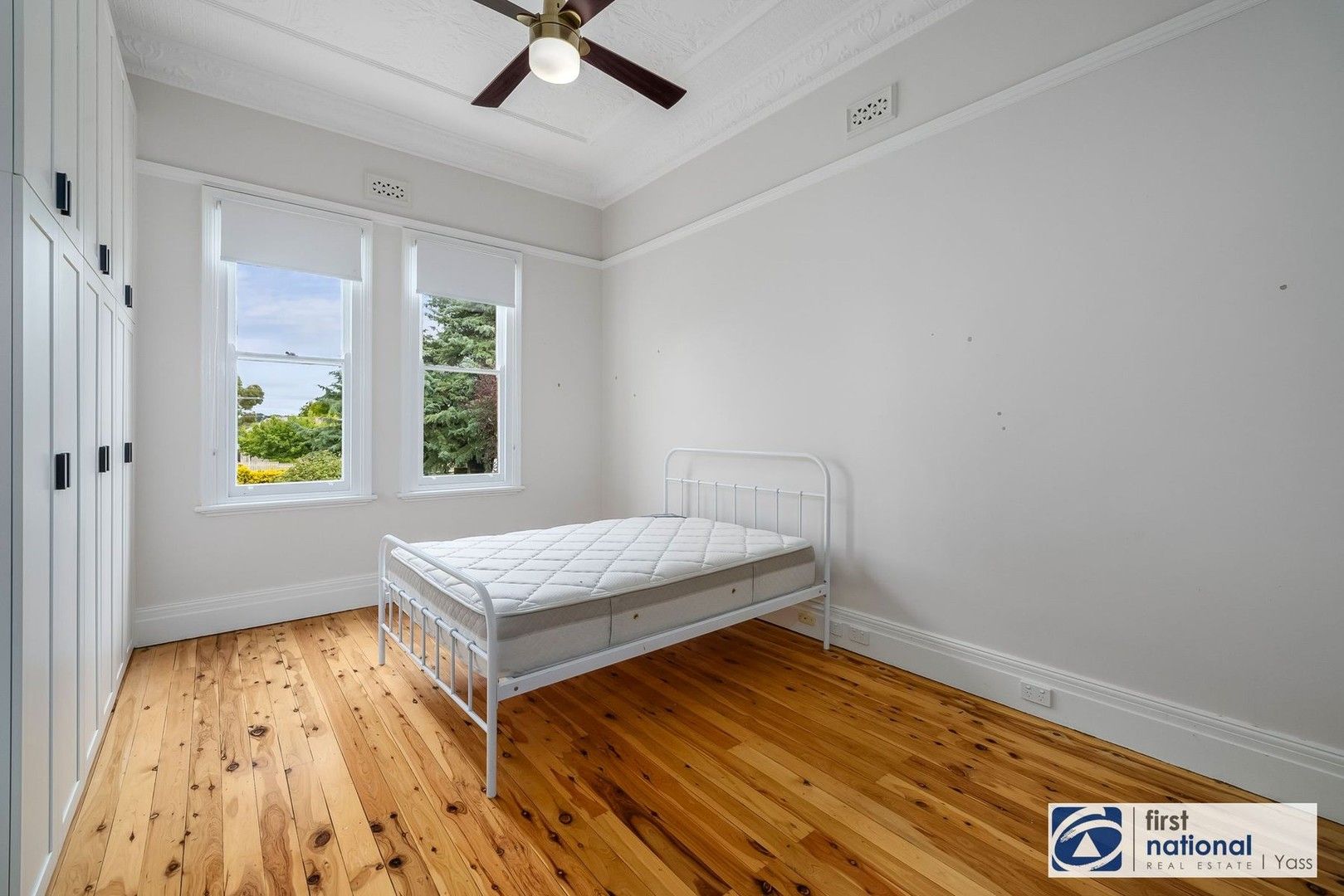 4 bedrooms House in 4 Plunkett Street YASS NSW, 2582