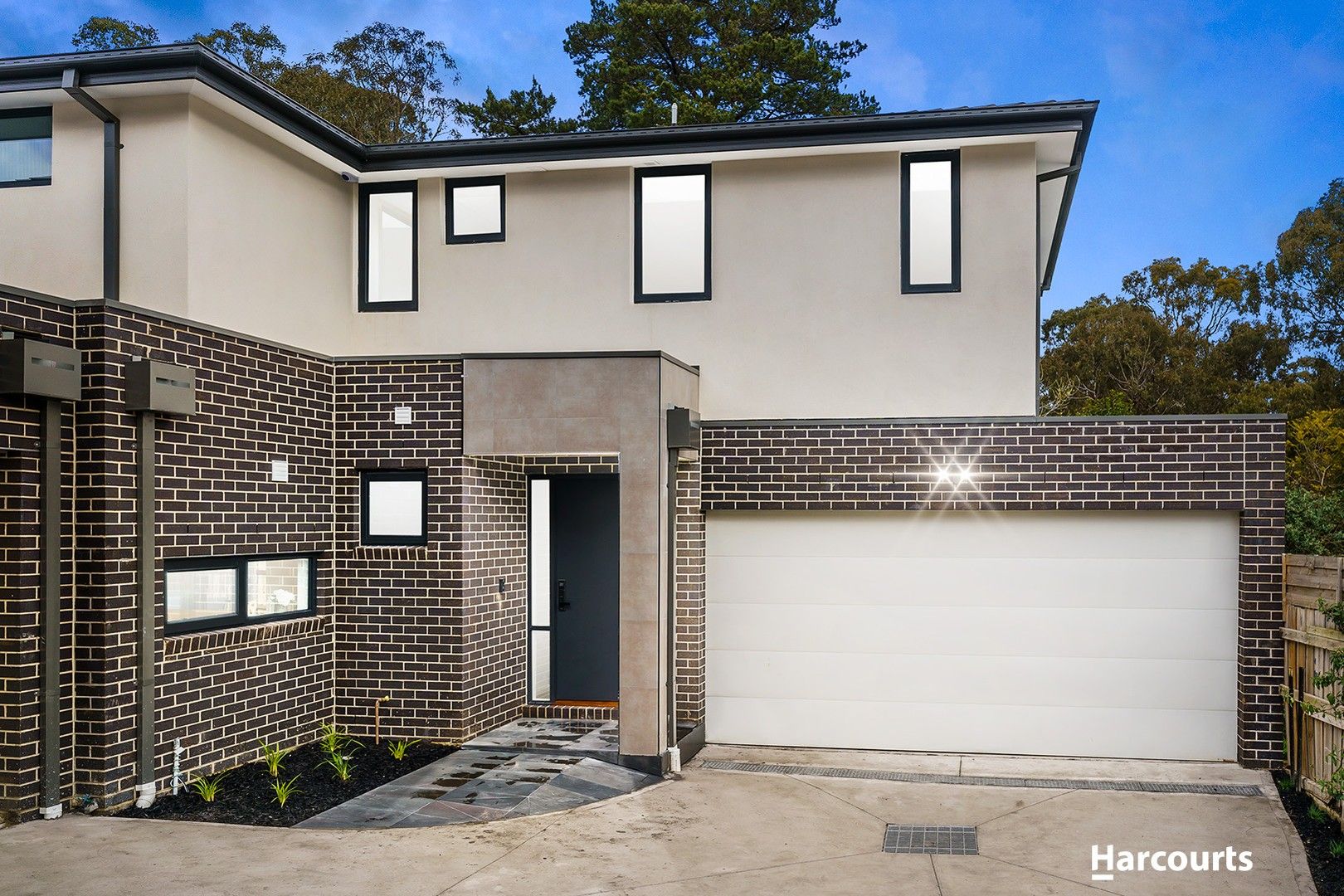 4 bedrooms Townhouse in 3/424 Canterbury Road FOREST HILL VIC, 3131