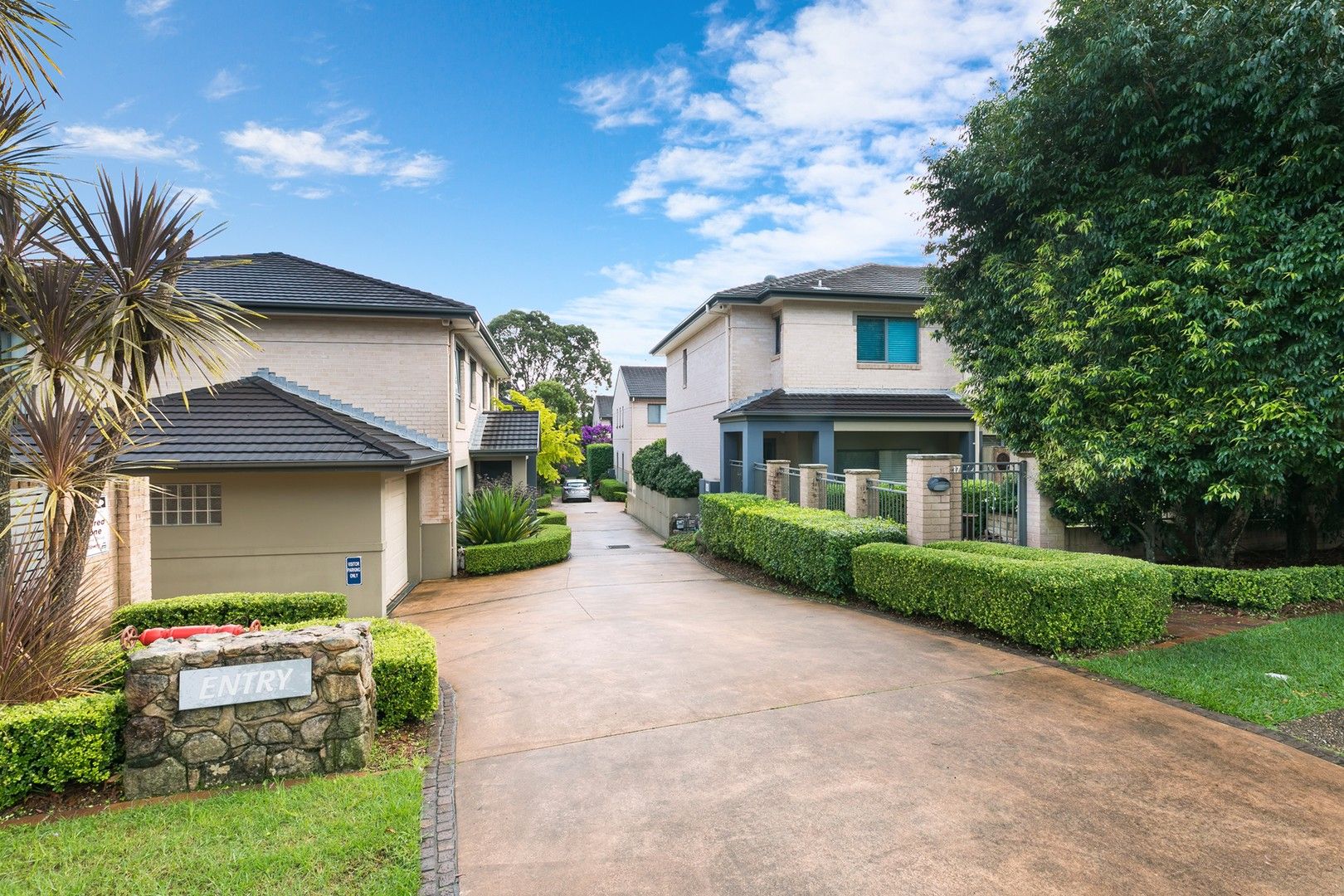 3 bedrooms Townhouse in 8/73 Denman Avenue WOOLOOWARE NSW, 2230