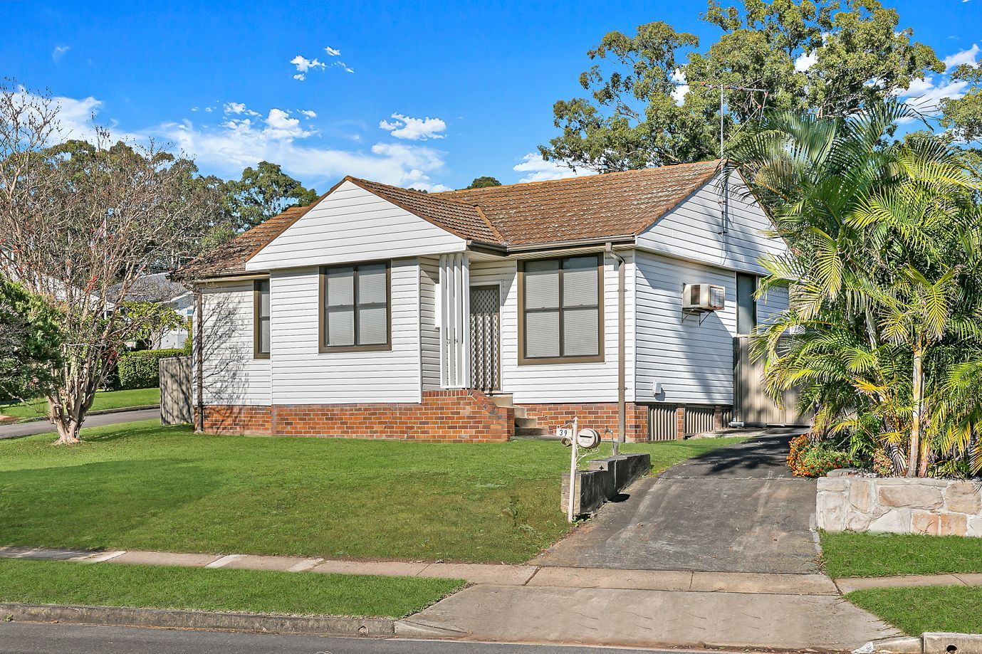 39 Oldfield Rd, Seven Hills NSW 2147, Image 0