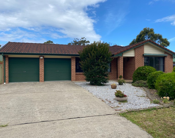8 Gray Close, Shoalhaven Heads NSW 2535
