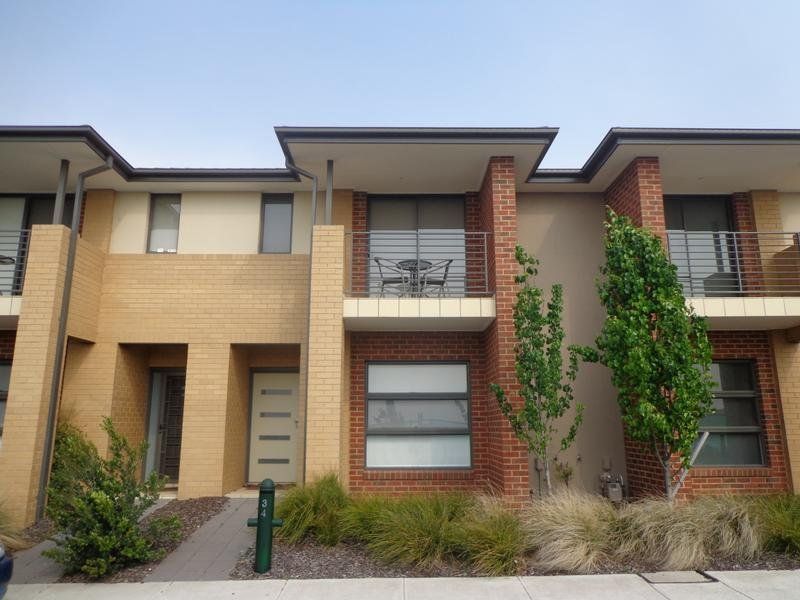 34 Eloura Circuit, Taylors Hill VIC 3037 Townhouse For Rent Domain