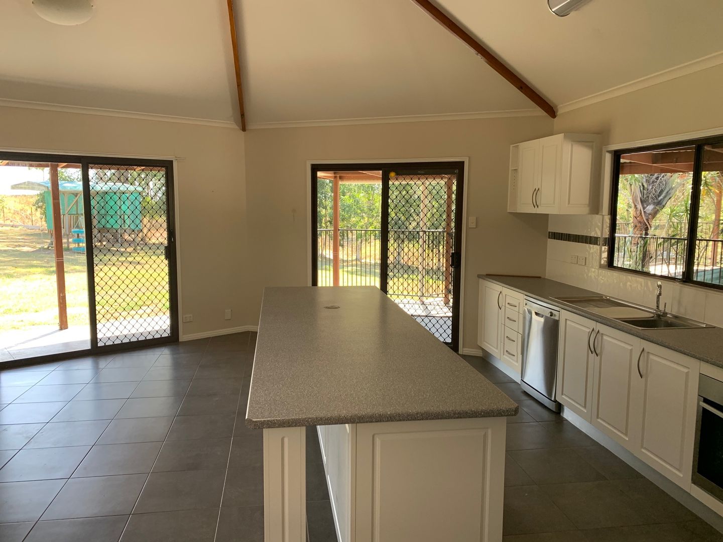 16 Apollo Court, Cedar Vale QLD 4285, Image 2