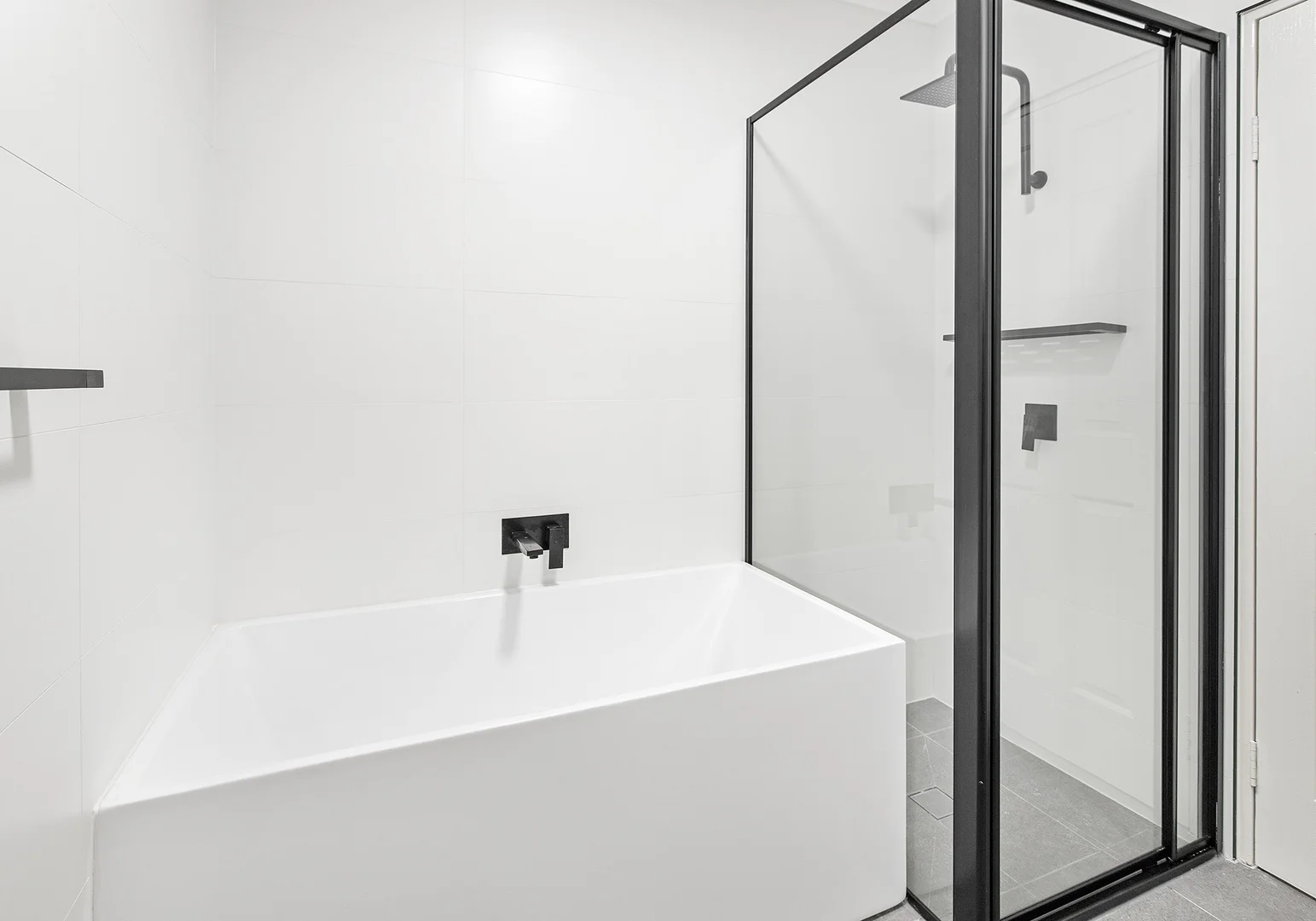 Additional image 4 of 2/40 Point St, Bulli NSW 2516