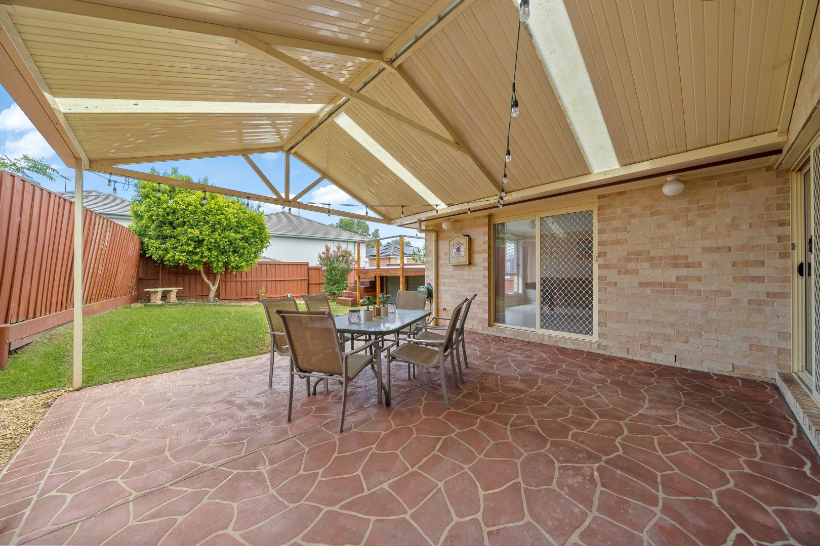 23 Montefiore Avenue, West Hoxton NSW 2171, Image 2