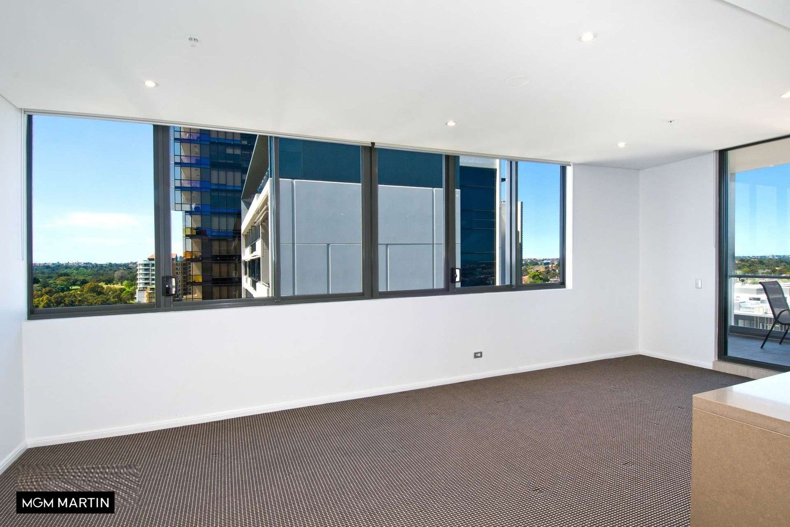 2 bedrooms Apartment / Unit / Flat in 1330/20 Gadigal Avenue ZETLAND NSW, 2017