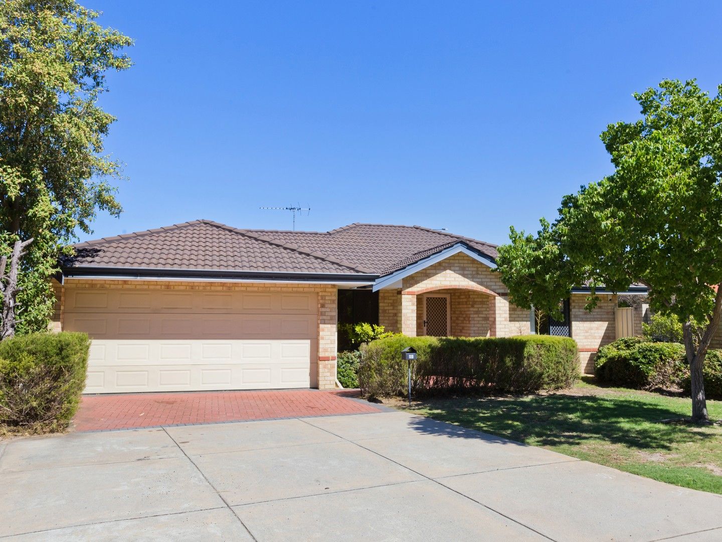 3 bedrooms House in 40 Leichardt Street ST JAMES WA, 6102