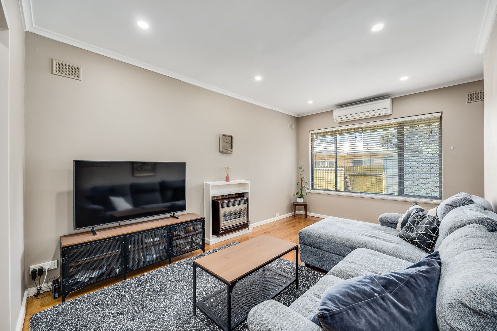 2/2A Moy Avenue, Warradale SA 5046, Image 2