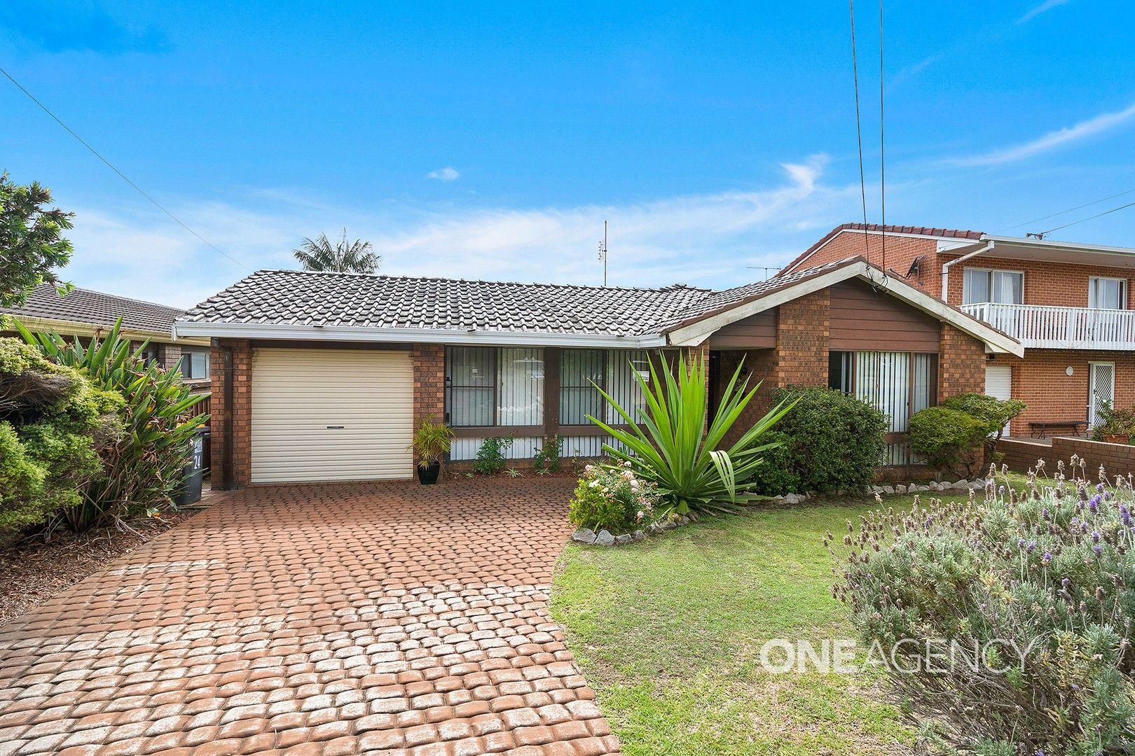 4 bedrooms House in 24 Lambs Crescent VINCENTIA NSW, 2540