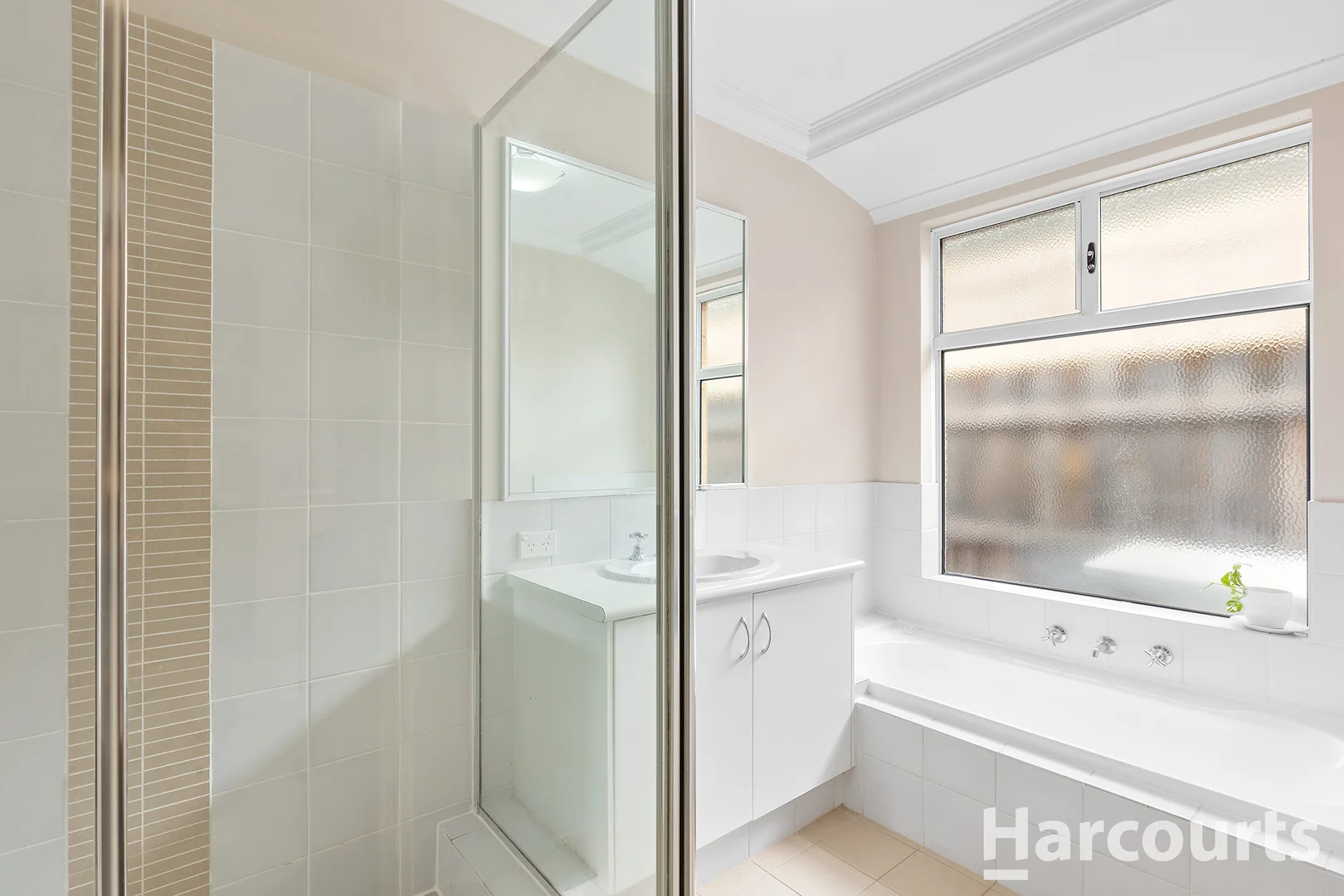 Additional image 9 of 10 Lutea Road, Halls Head WA 6210