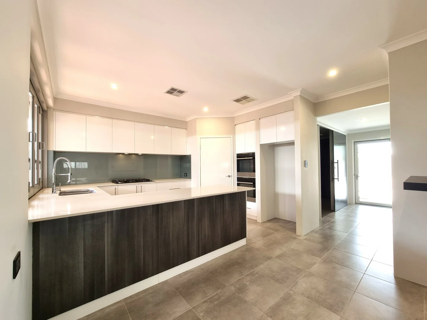 Additional image 8 of 45 Dunmore Crescent, Harrisdale WA 6112