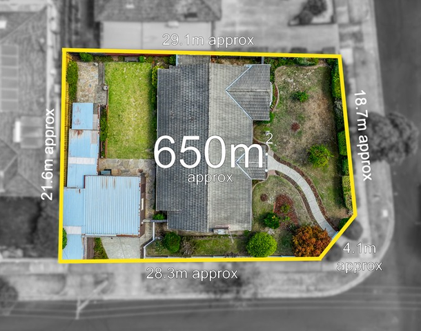 20 Lynden Grove, Mount Waverley VIC 3149