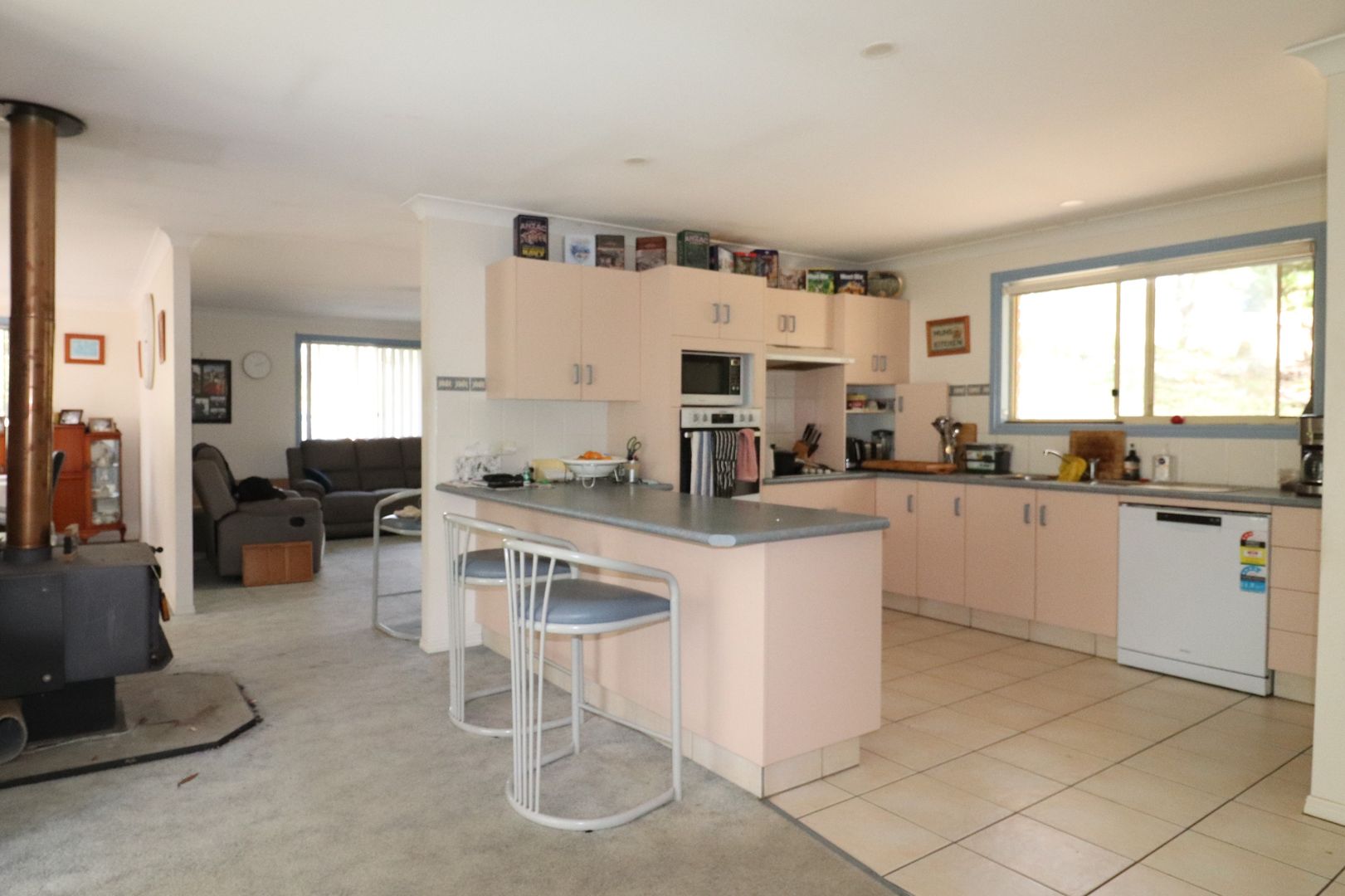 30 Blacks Road, Glen Innes NSW 2370, Image 2