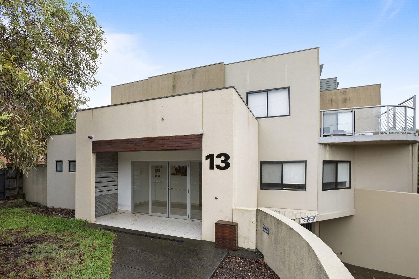 2 bedrooms Apartment / Unit / Flat in 15/13 Logie Street OAKLEIGH VIC, 3166