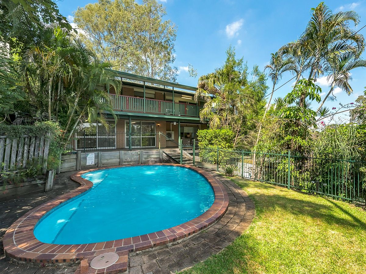 5 Lairg Street, Kenmore QLD 4069, Image 0