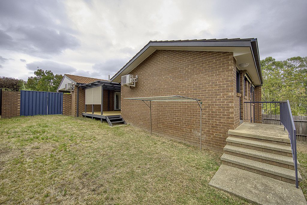 5 Burge Close, Holt ACT 2615, Image 1