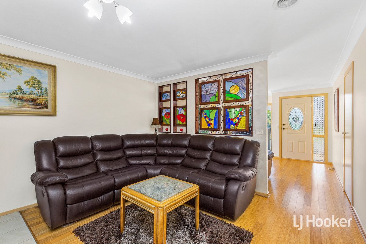 2/107 Seabrook Boulevard, Seabrook VIC 3028, Image 2