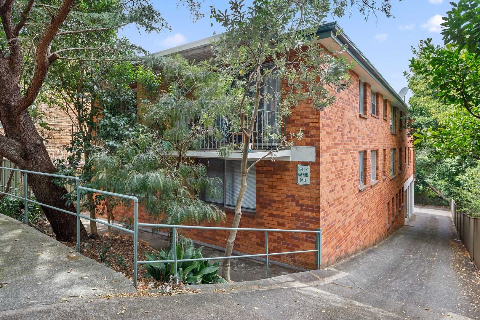 2/45 Victoria Avenue, Penshurst NSW 2222, Image 0