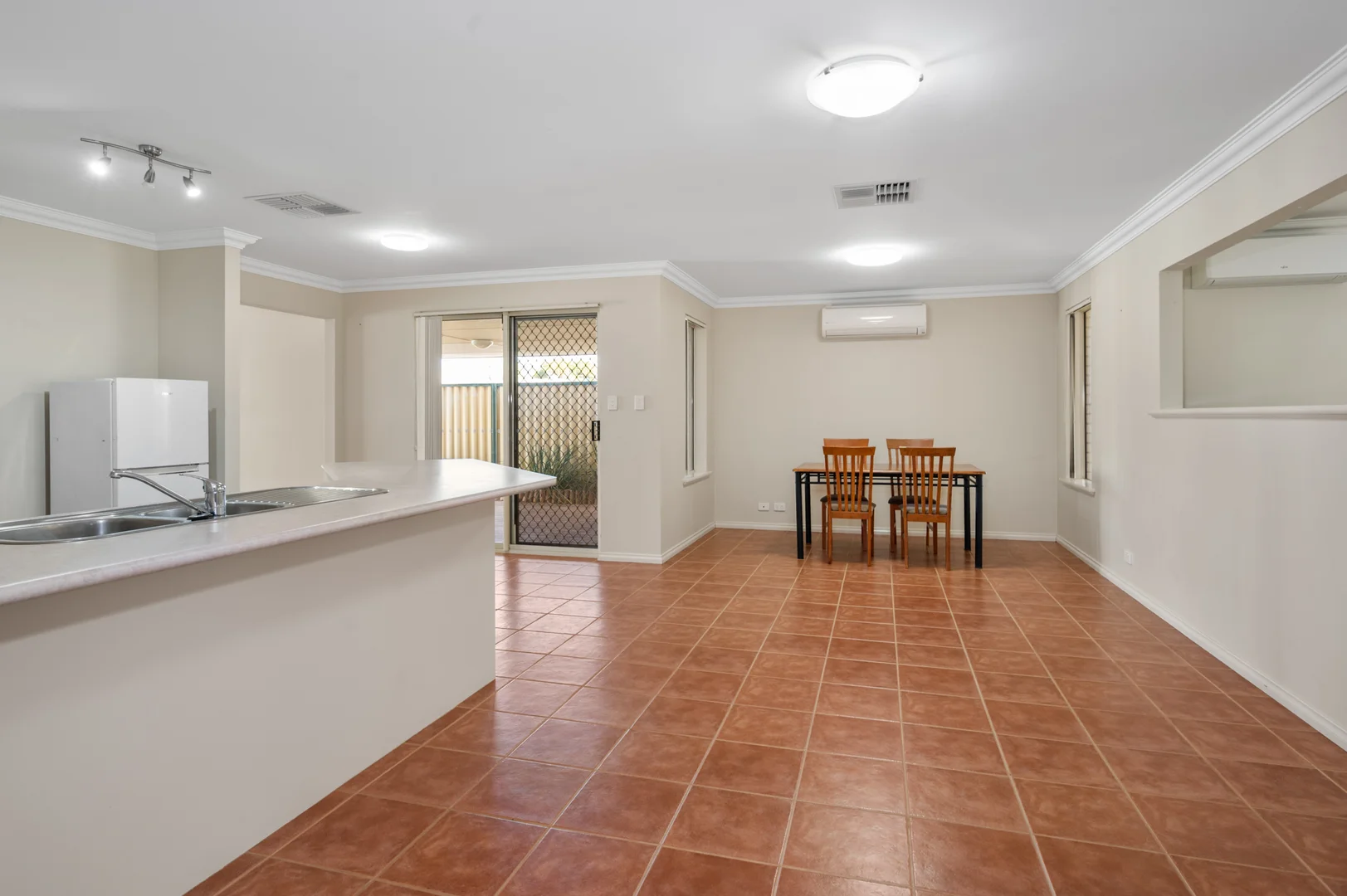 Additional image 6 of 25 Cotter Street North, Hannans WA 6430