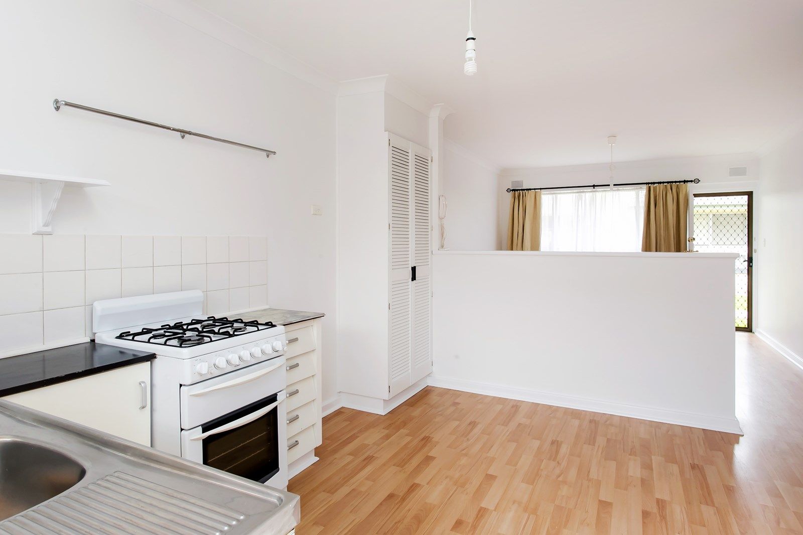 19/5A Riverside Drive, Bedford Park SA 5042, Image 1