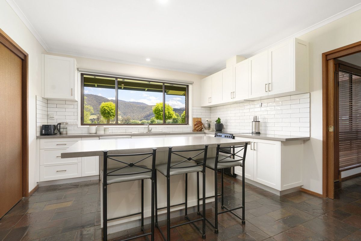 391 Mitta North Road, Eskdale VIC 3701, Image 1