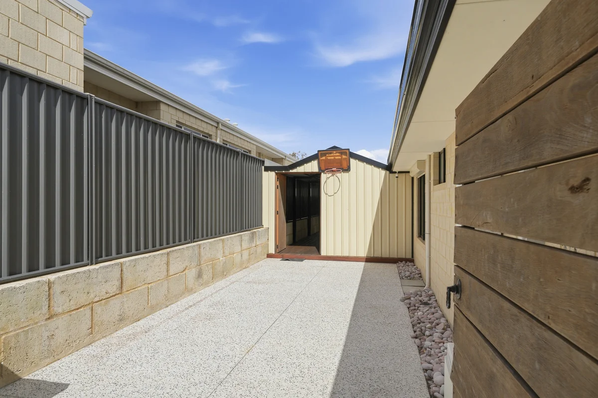 Additional image 32 of 18 Genus Road, Banksia Grove WA 6031