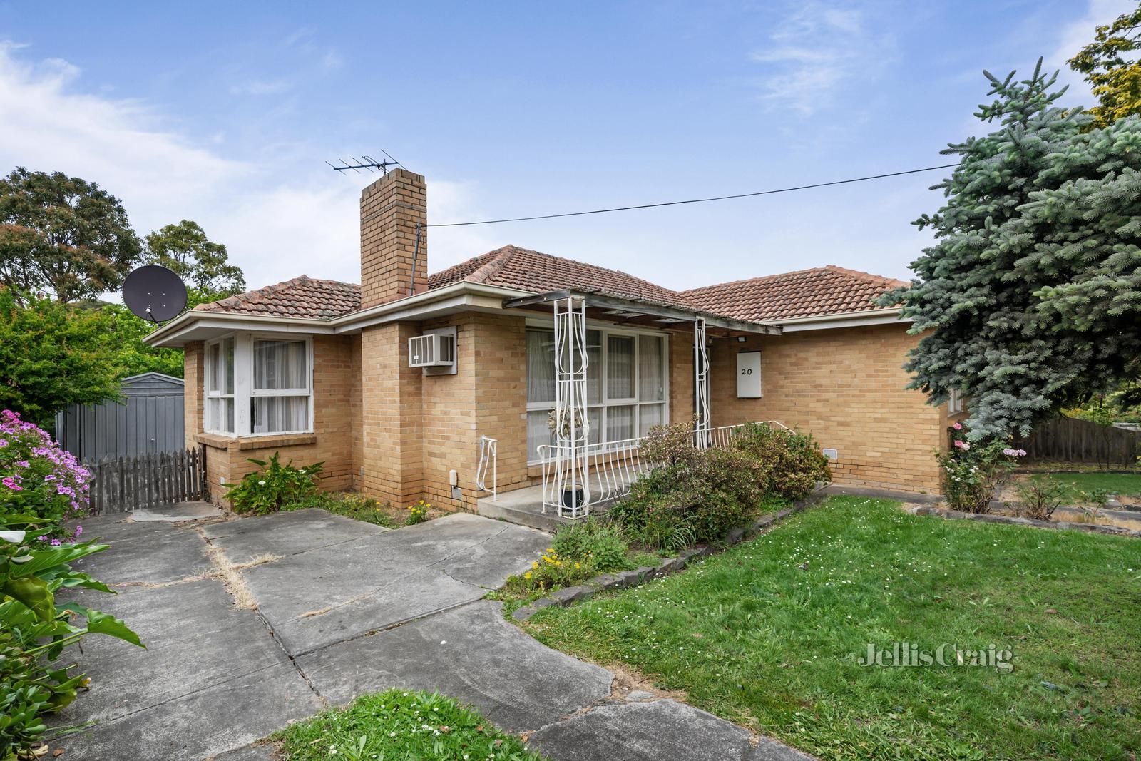 20 Kinnoull Grove, Glen Waverley VIC 3150, Image 1