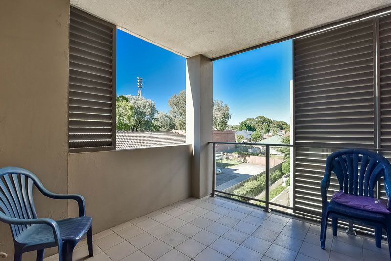 17/17 Warby Street, Campbelltown NSW 2560, Image 0