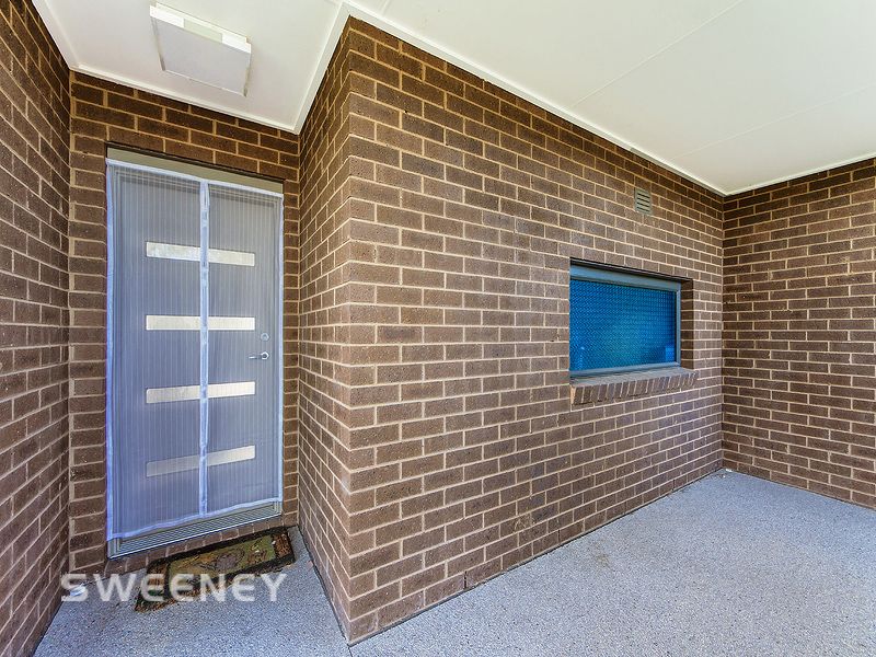 2/8 Sierra Avenue, Sunshine West VIC 3020, Image 0