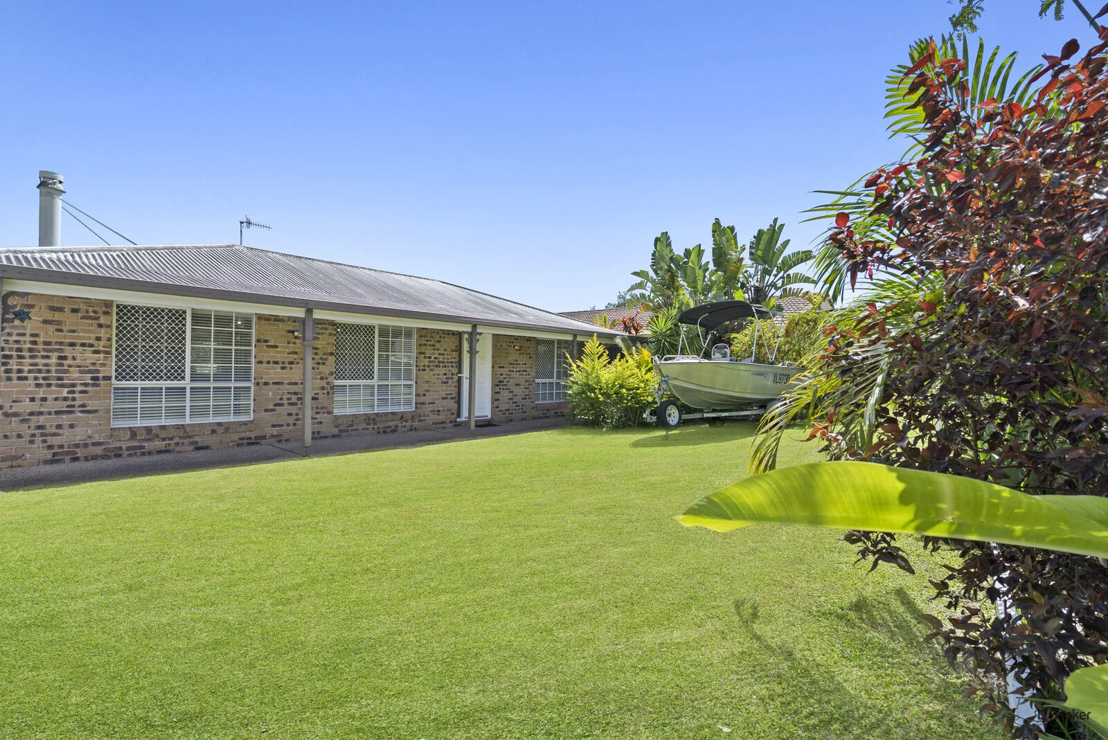 Additional image 14 of 98 Clives Circuit, Currumbin Waters QLD 4223