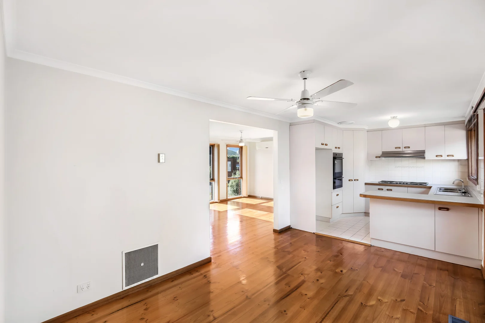 Additional image 8 of 8 Kenmare Street, Watsonia VIC 3087