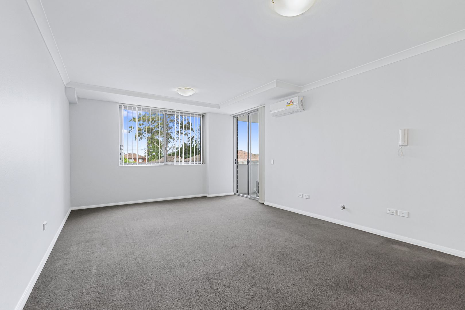 3/20 Matthews Street, Punchbowl NSW 2196, Image 2