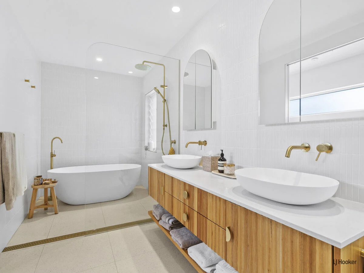 Additional image 11 of 2/43 Murlong Crescent, Palm Beach QLD 4221