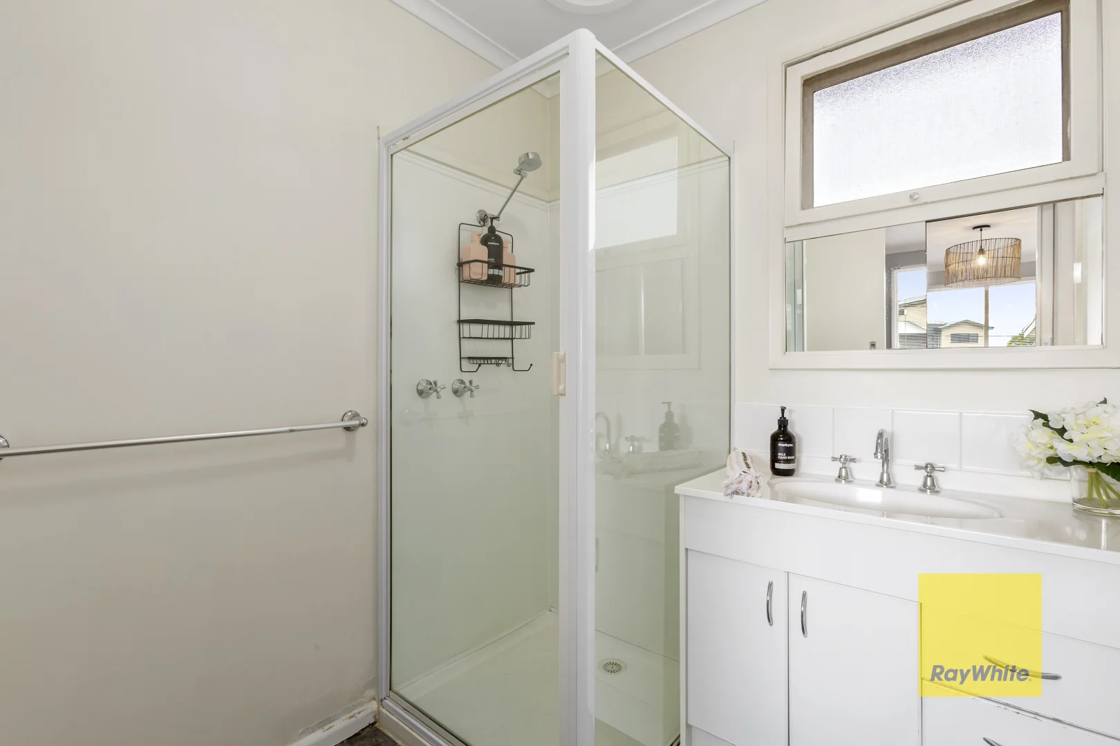 Additional image 7 of 3/2 Martin Street, Thomson VIC 3219