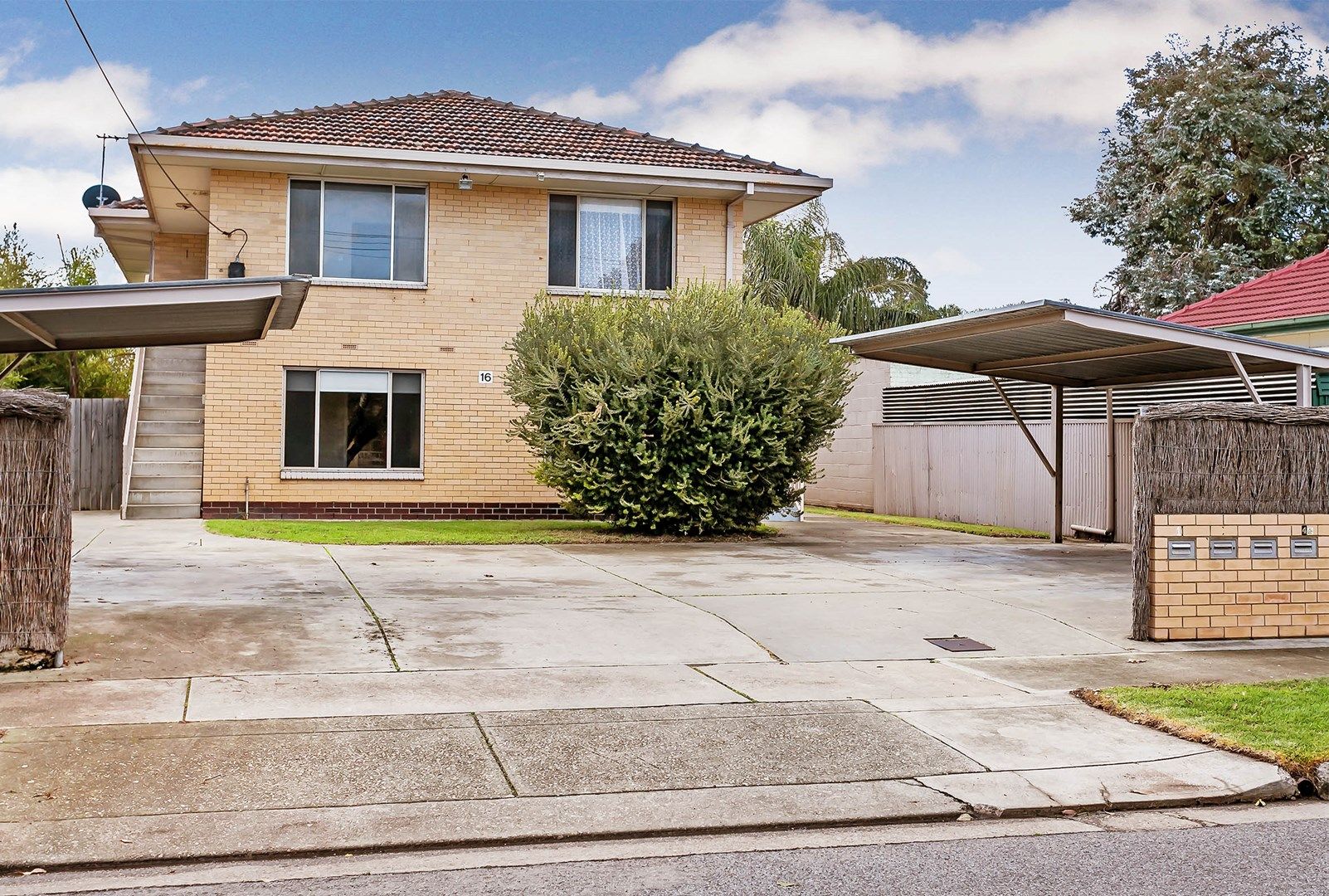 1/16 Russell Street East, Rosewater SA 5013, Image 0