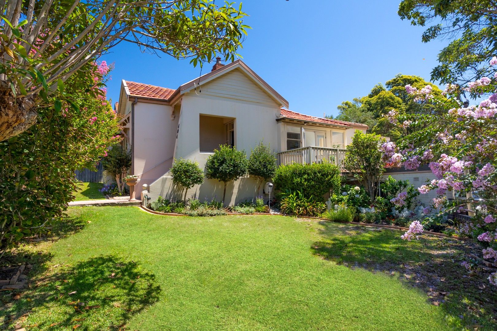 3 bedrooms House in 404 Bronte Road BRONTE NSW, 2024