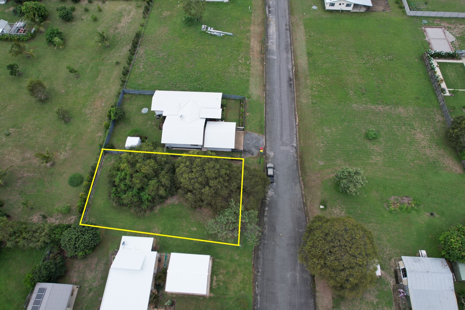 3 Mistletoe Street, Forrest Beach QLD 4850, Image 2