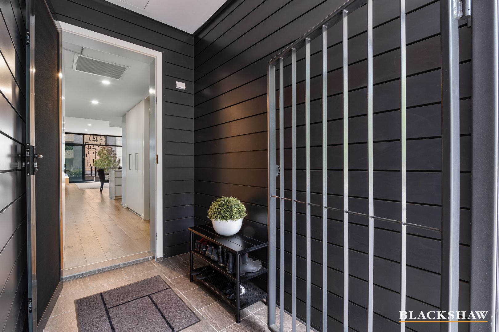 1/6 Provan Street, Campbell ACT 2612, Image 1
